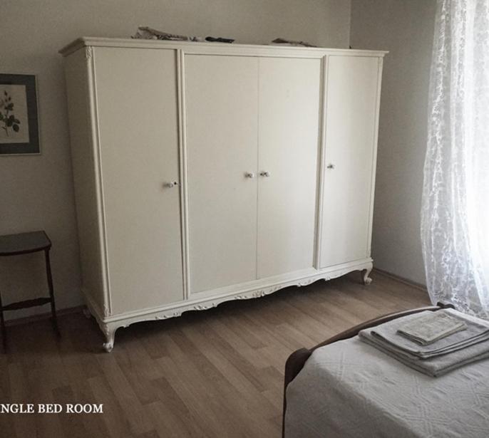 Independent Entrance Apt - 130M2 - Garden - Private Parking Apartamento Atenas Exterior foto